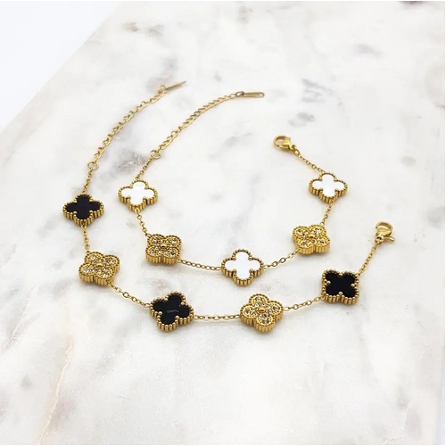 Gold Clover Bracelet - Black